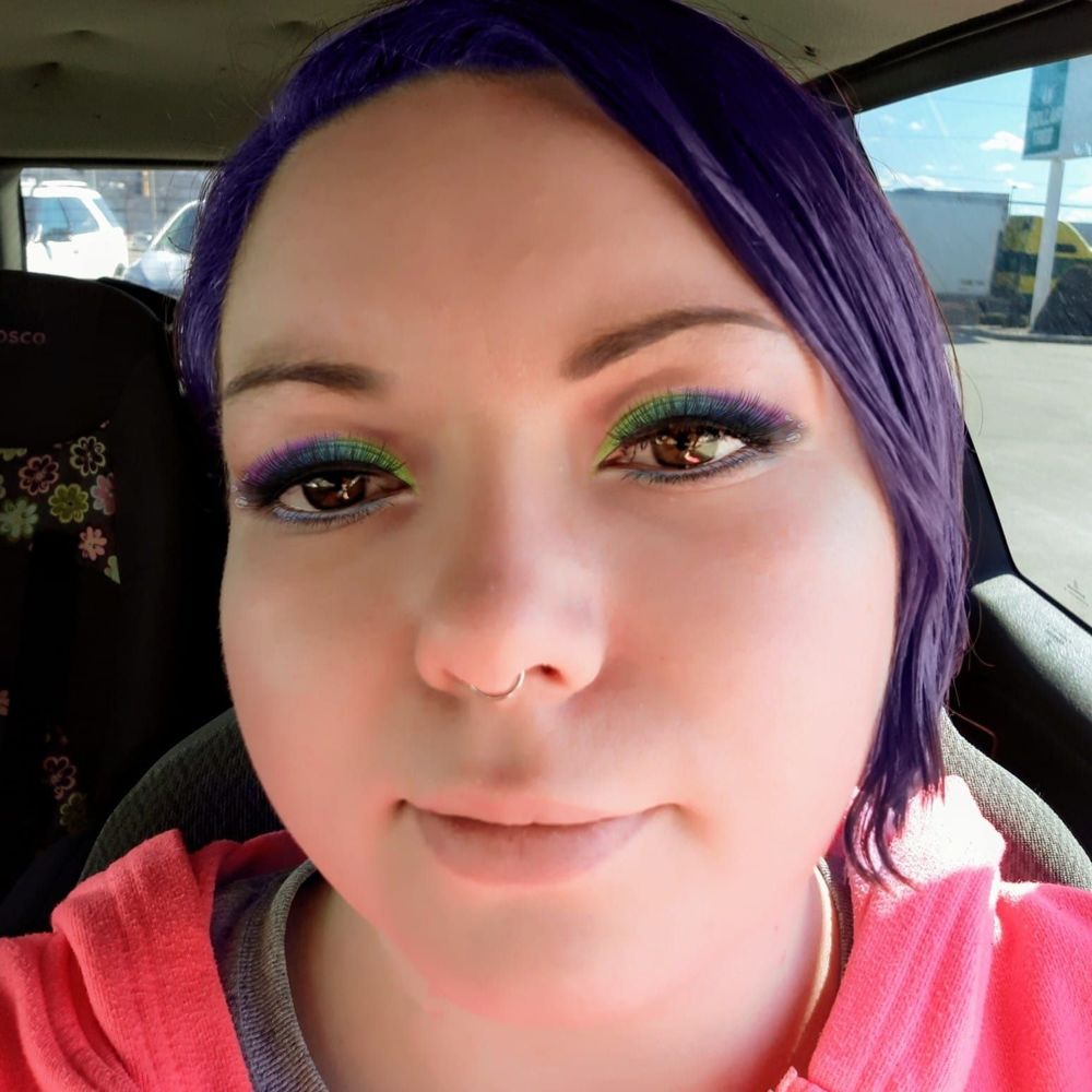 Meet your Posher, Kelley